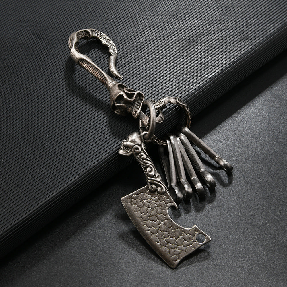 Wholesale Creative Skull Cross Pendant Car Metal Keychain Pendant Accessories